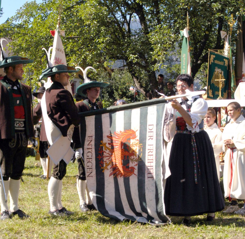 Fahnenweihe, Ehrenburg am 25 08 07